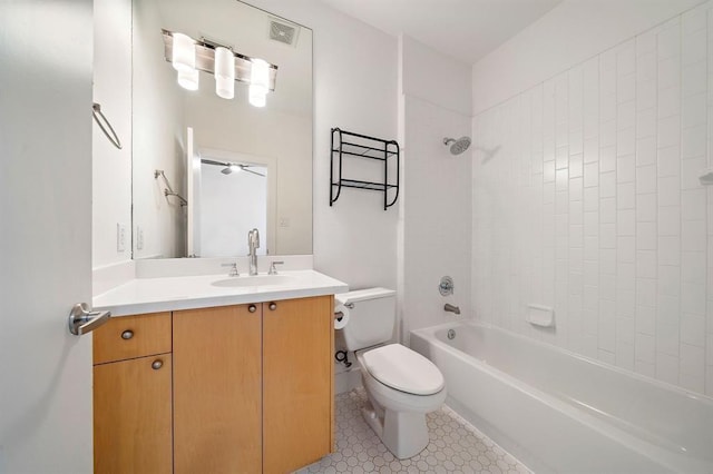 4707 Caroline St, Houston, TX 77004 - full bathroom featuring vanity and shower / washtub combination