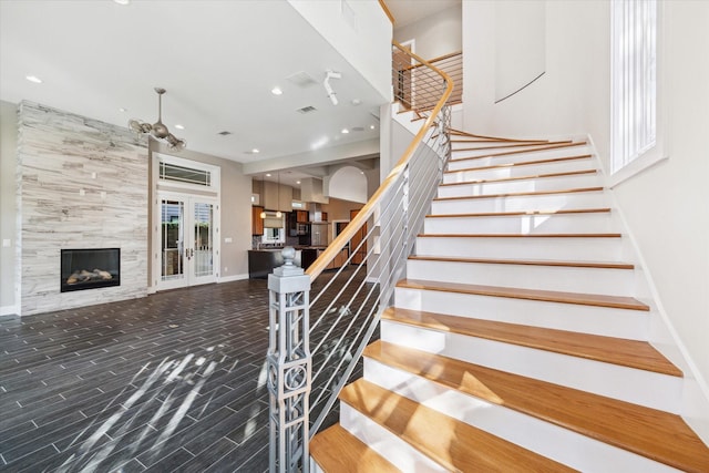 2120 White Oak Dr, Houston, TX 77009 - photo 2