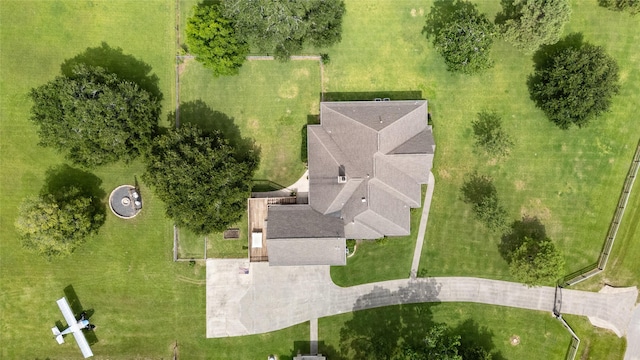 9204 Delesandri Dr, Hitchcock, TX 77563 - photo 16
