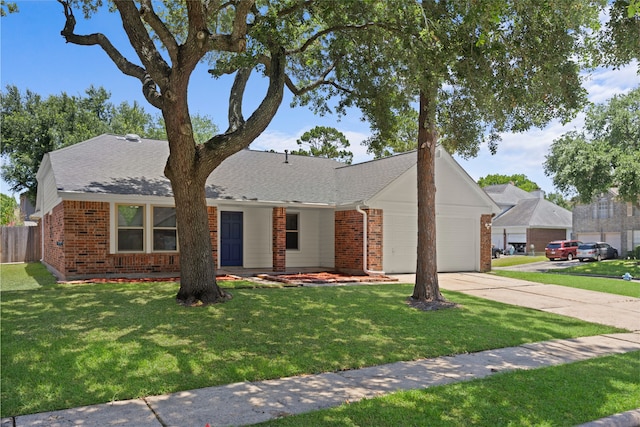 15711 Pilgrim Hall Dr, Friendswood, TX 77546 - photo 2