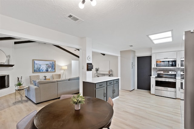 2811 Normand Dr, College Station, TX 77845 - photo 17
