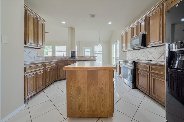 2206 Grand Shore Ct, Pearland, TX 77584 - photo 13