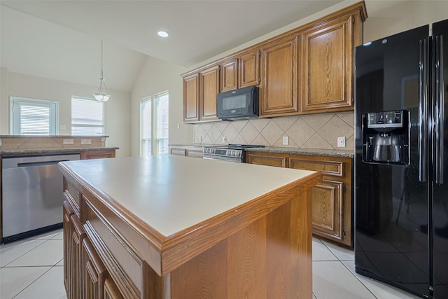 2206 Grand Shore Ct, Pearland, TX 77584 - photo 14