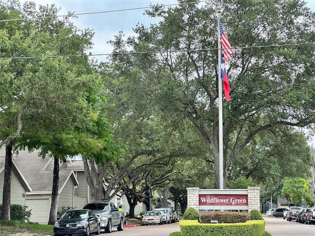 12991 Wirevine Ln, Houston, TX 77072 - exterior view