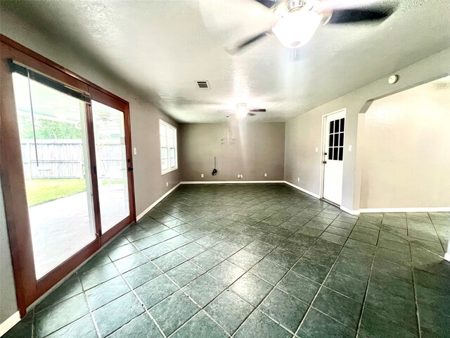 1925 14th Ave N, Texas City, TX 77590 - photo 4