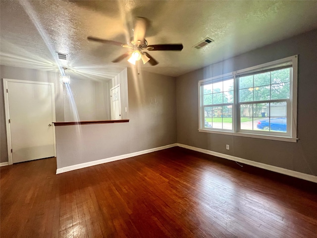 1925 14th Ave N, Texas City, TX 77590 - photo 5