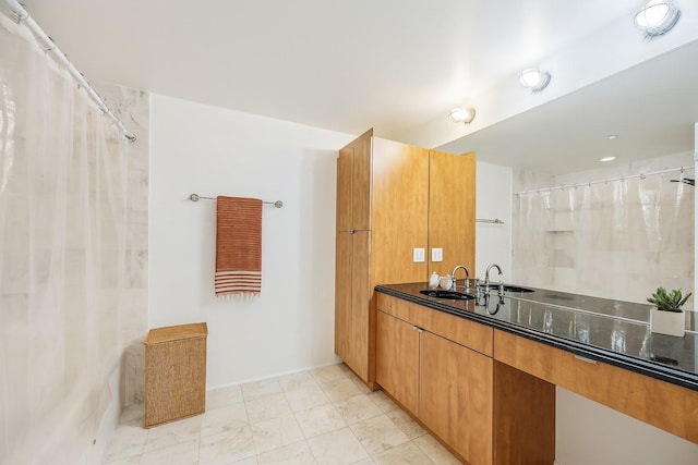 705 Main St Unit 302, Houston, TX 77002 - full bath with vanity and curtained shower