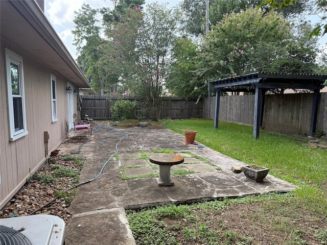 4706 Owens Creek Ln, Spring, TX 77388 - fenced backyard featuring a pergola and a patio