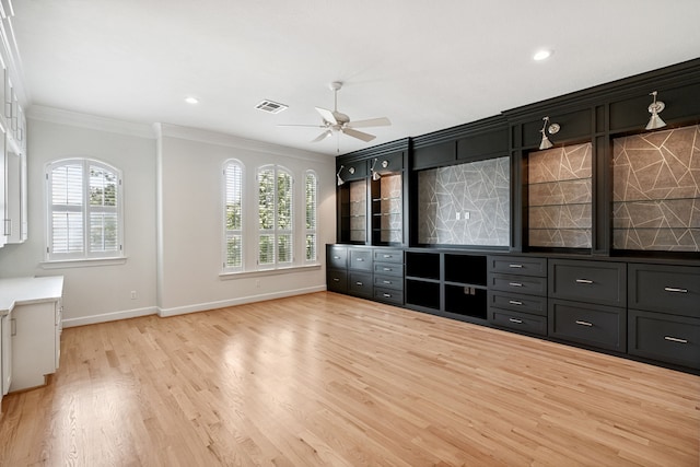 919 Worthshire St, Houston, TX 77008 - unfurnished living room featuring crown molding, ceiling fan, light wood finished floors, and recessed lighting