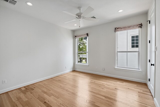 919 Worthshire St, Houston, TX 77008 - unfurnished room featuring light wood finished floors, recessed lighting, and a ceiling fan