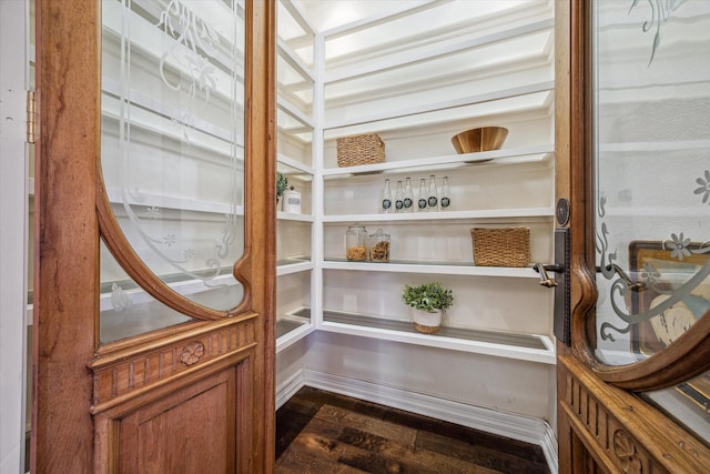 106 Melody Ln, Friendswood, TX 77546 - view of pantry