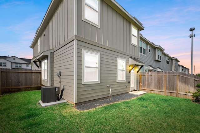 27926 Western Creek Ct, Katy, TX 77494 - photo 22