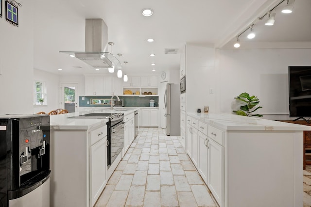 4018 Shady Springs Dr, Seabrook, TX 77586 - kitchen featuring island range hood, stainless steel appliances, white cabinetry, open shelves, and a center island with sink