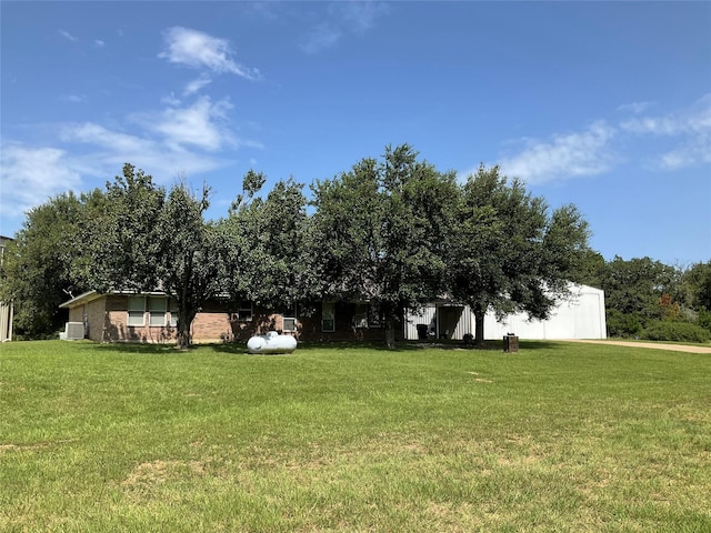 30 Piper Ln, Normangee, TX 77871 - view of grassy yard