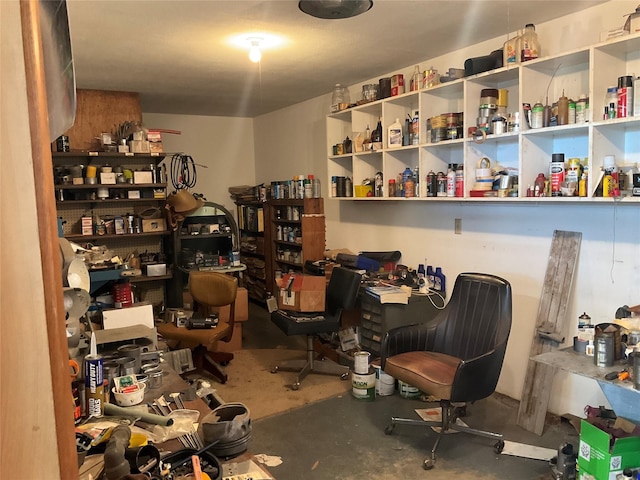 30 Piper Ln, Normangee, TX 77871 - office area with concrete floors