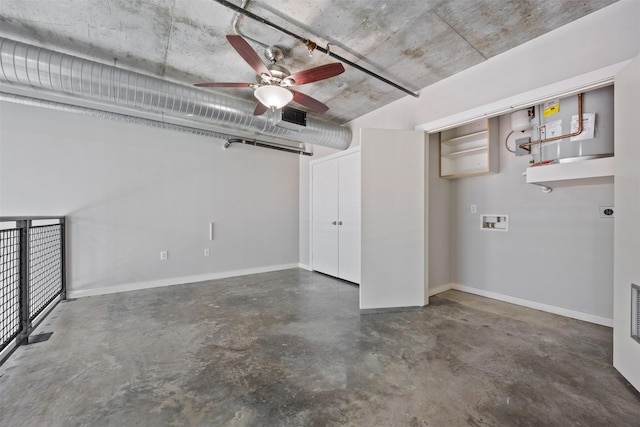 2000 Bagby St Unit 7414, Houston, TX 77002 - garage featuring baseboards and a ceiling fan