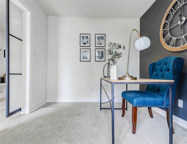 5226 Sanford Rd, Houston, TX 77035 - home office with baseboards
