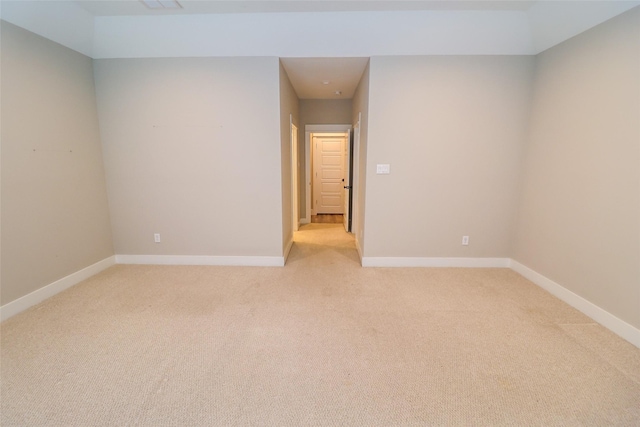 5213 Pinemont Creek Ln, Houston, TX 77018 - empty room with light colored carpet