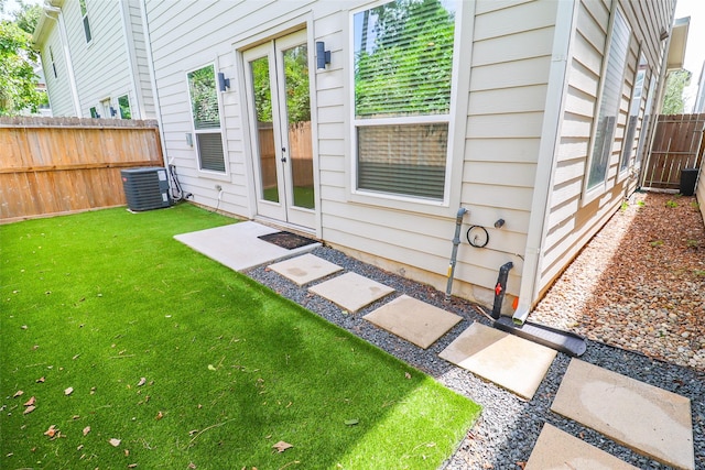 5213 Pinemont Creek Ln, Houston, TX 77018 - exterior space with french doors