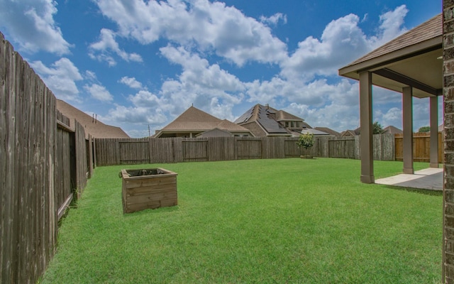 3605 Dolan Trail Ct, Pearland, TX 77584 - fenced backyard featuring a patio