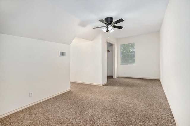 1605 30th St N, Texas City, TX 77590 - bonus room featuring carpet, a ceiling fan, and vaulted ceiling