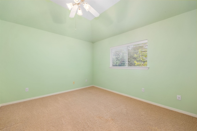 7615 Brae Acres Ct, Houston, TX 77074 - unfurnished room featuring light colored carpet, a ceiling fan, and vaulted ceiling