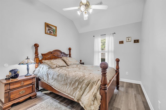 3731 Crescent Dr, Pearland, TX 77584 - bedroom featuring wood finished floors, lofted ceiling, and ceiling fan