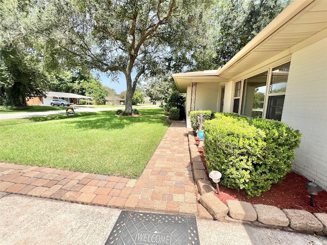 8009 Dellanera Dr, Hitchcock, TX 77563 - view of green lawn