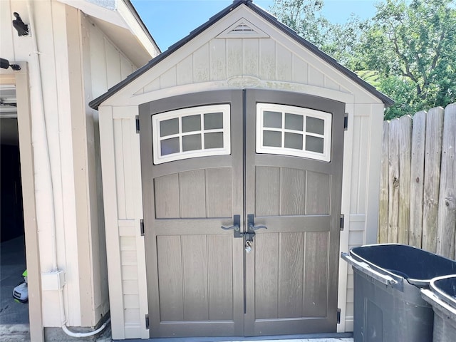 8009 Dellanera Dr, Hitchcock, TX 77563 - view of shed