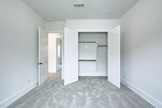12008 Royal Oaks Banner Way, Houston, TX 77082 - unfurnished bedroom with carpet and a closet