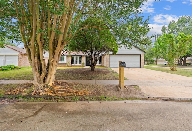 13619 Tara Oak Dr, Houston, TX 77065 - photo 3