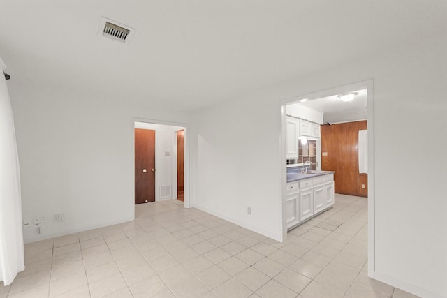 746 Fawn Dr, Houston, TX 77015 - unfurnished room with a sink and light tile patterned floors