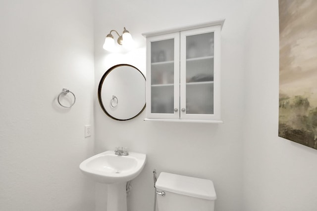 7619 Park Sage Ln, Cypress, TX 77433 - half bathroom featuring toilet