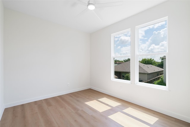 8205 Parnell St, Houston, TX 77051 - unfurnished room with light wood-style floors and a ceiling fan