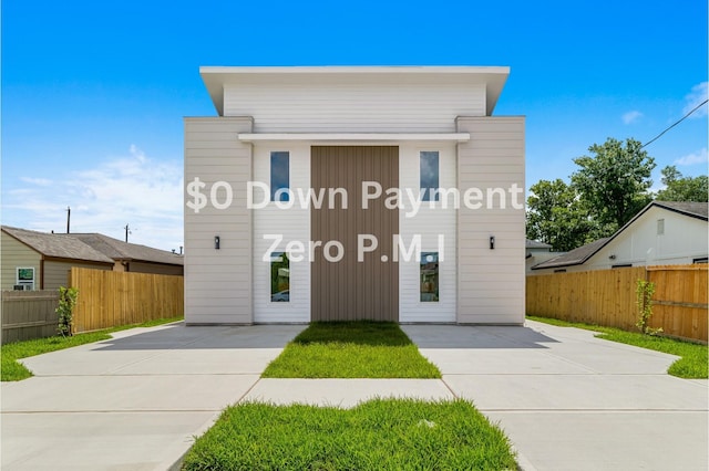 8205 Parnell St, Houston, TX 77051 - photo 1