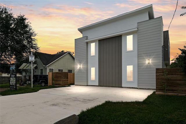 8205 Parnell St, Houston, TX 77051 - photo 3