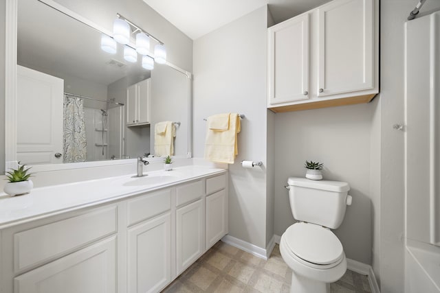 8342 Cassidy Creek Ct, Houston, TX 77095 - full bath featuring vanity, curtained shower, and tile patterned floors