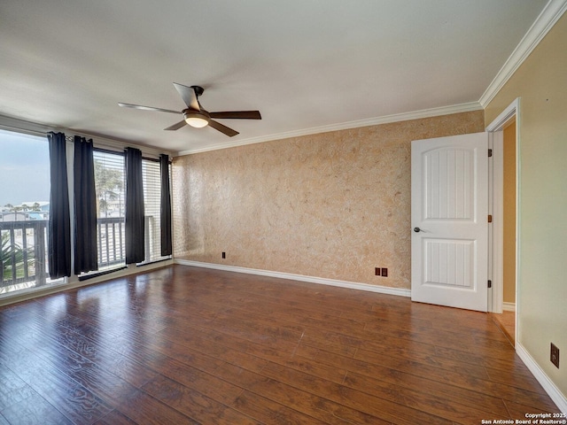 15002 Windward Dr Unit 207, Corpus Christi, TX 78418 - unfurnished room with wood finished floors, a ceiling fan, and crown molding