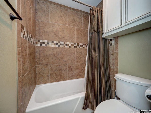15002 Windward Dr Unit 207, Corpus Christi, TX 78418 - bathroom featuring shower / tub combo with curtain and toilet