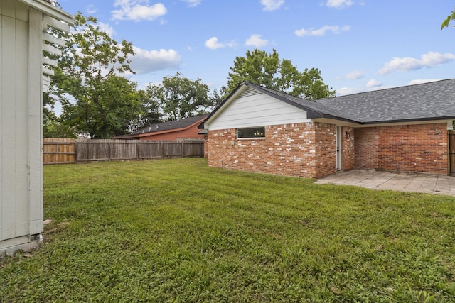806 Lyngrove Dr, Houston, TX 77038 - fenced backyard featuring a patio