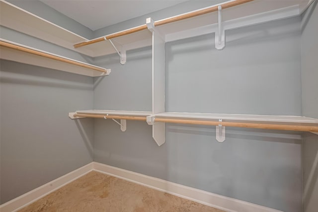 2106 Bidwell Dr, Houston, TX 77018 - spacious closet with carpet floors
