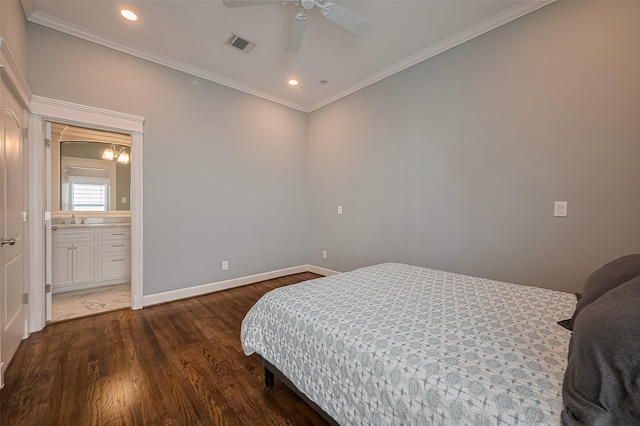 2106 Bidwell Dr, Houston, TX 77018 - bedroom featuring wood finished floors, crown molding, recessed lighting, ensuite bath, and ceiling fan