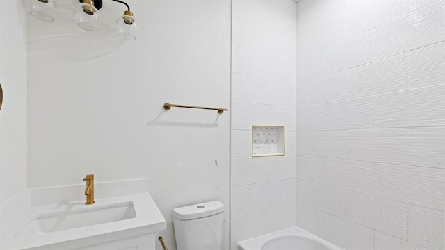 1719 Esther St B, Unit A, Houston, TX 77088 - full bathroom featuring a sink and toilet
