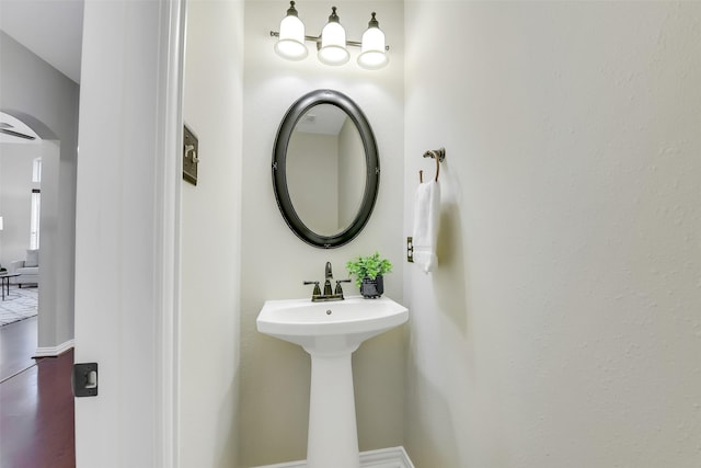 17422 Sunset Arbor Dr, Tomball, TX 77377 - bathroom featuring baseboards