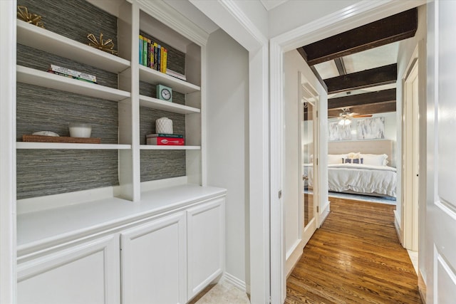 2603 Haverhill Dr, Houston, TX 77008 - hallway featuring light wood-style floors