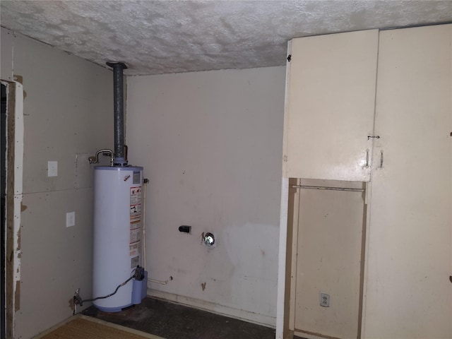 6714 Underhill St, Houston, TX 77092 - utilities featuring water heater