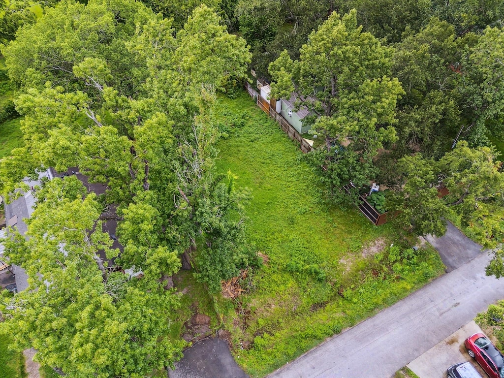8605 Lawnridge, Houston, TX 77016