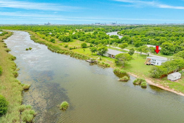 1927 Duncan Dr, Oyster Creek, TX 77541 - bird's eye view of a large body of water