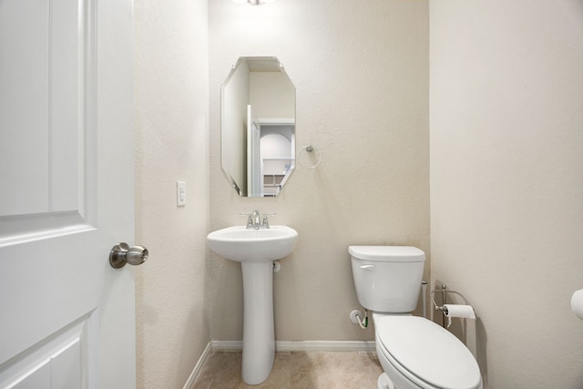 23414 Bracino Lake Dr, Katy, TX 77493 - half bathroom featuring toilet and a sink
