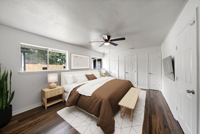 12310 New Brunswick Dr, Houston, TX 77089 - photo 18